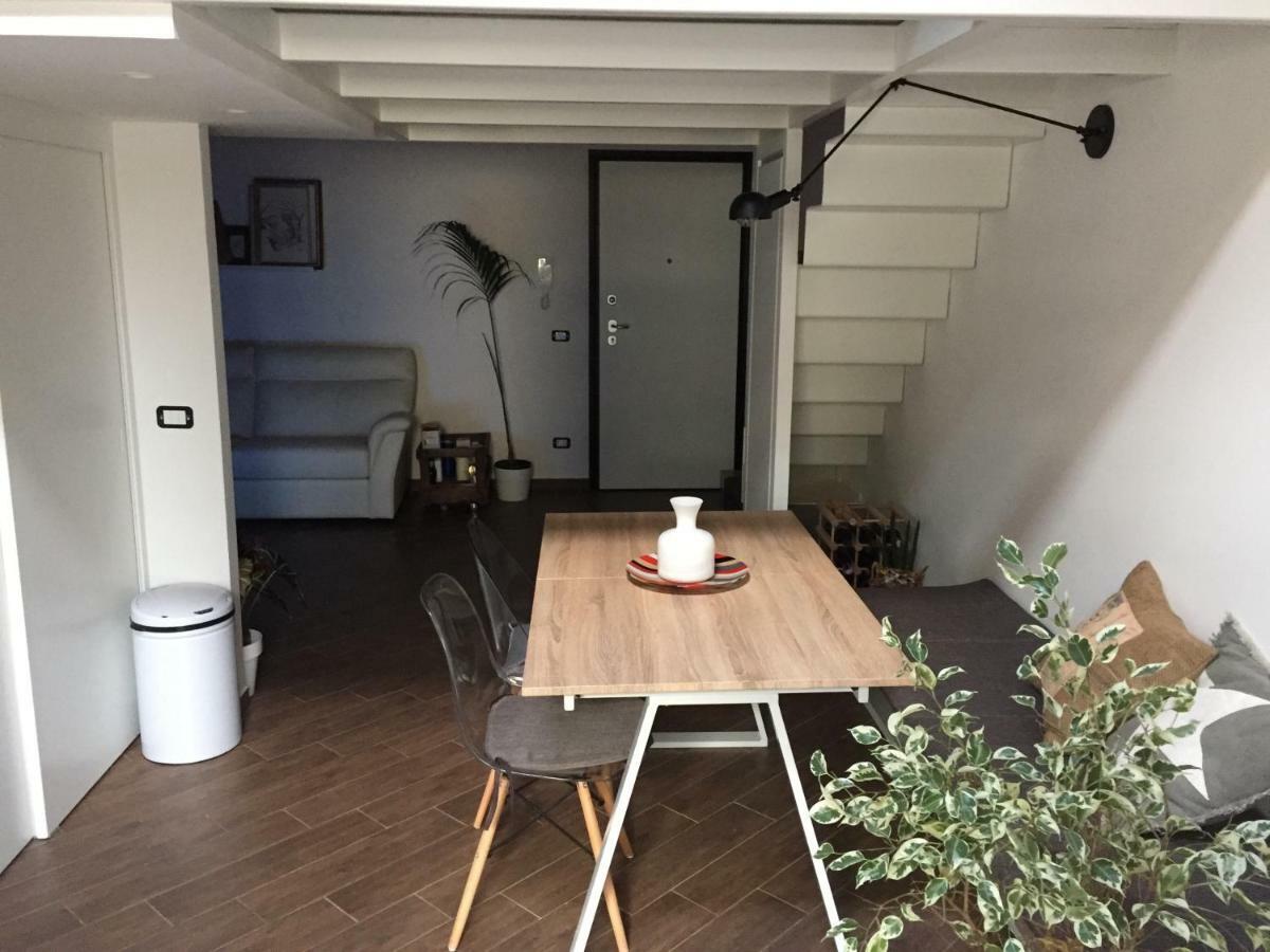 Uloft Apartment Palermo Esterno foto