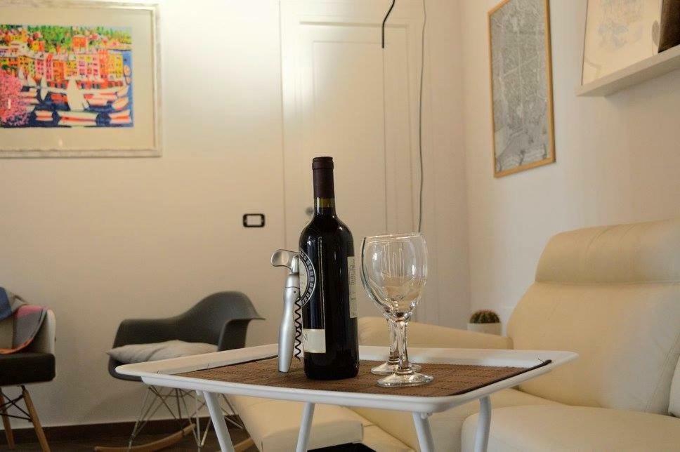 Uloft Apartment Palermo Esterno foto
